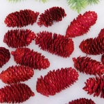 Композиция для декора «Сказочные шишки» 10*10*13 см (120 гр), красный