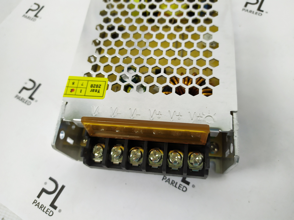 Блок питания 5V. 40A. 200W. BP540