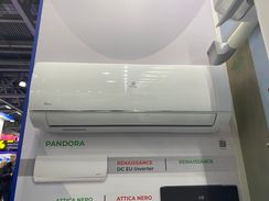 Классическая сплит-система ROYAL CLIMA PANDORA 2025 RC-PDC28HN (комплект)