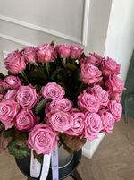 Фиолетовые одноголовые розы