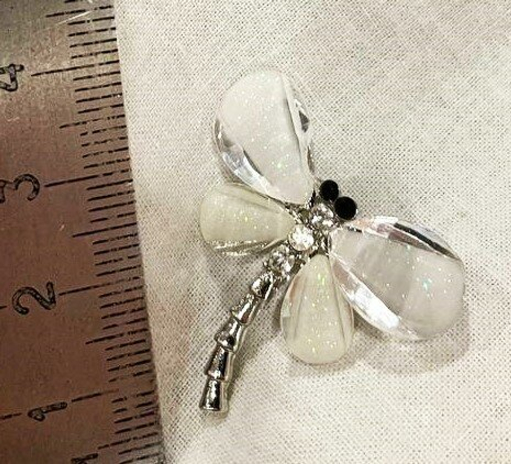 Брошка Стрекоза. Цвет серебро