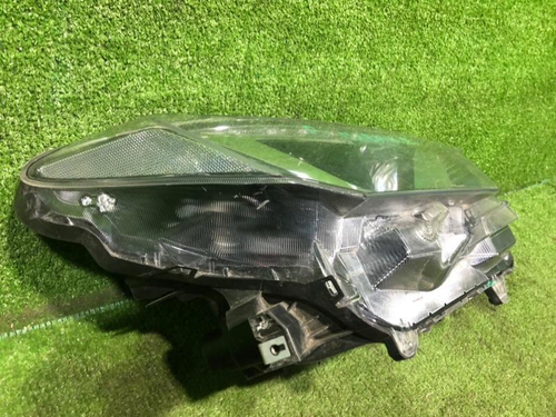 Фара правая Toyota RAV4 4 CA40 (2015-2019) LED