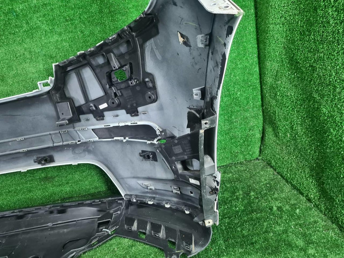 Бампер передний Range Rover Velar (2017-2023)