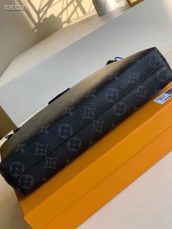 Louis Vuitton Pouch