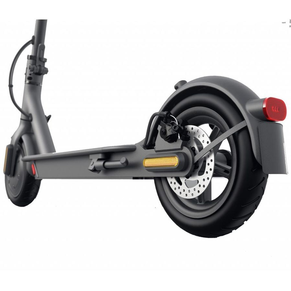 Самокат Xiaomi Mi Electric Scooter Essential FBC4022GL