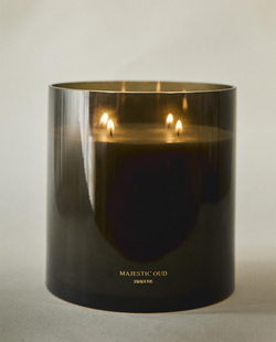 Zara Home Свеча ароматическая Majestic Oud 2000 г, растительный воск, аромат восточный древесный, Коричневый