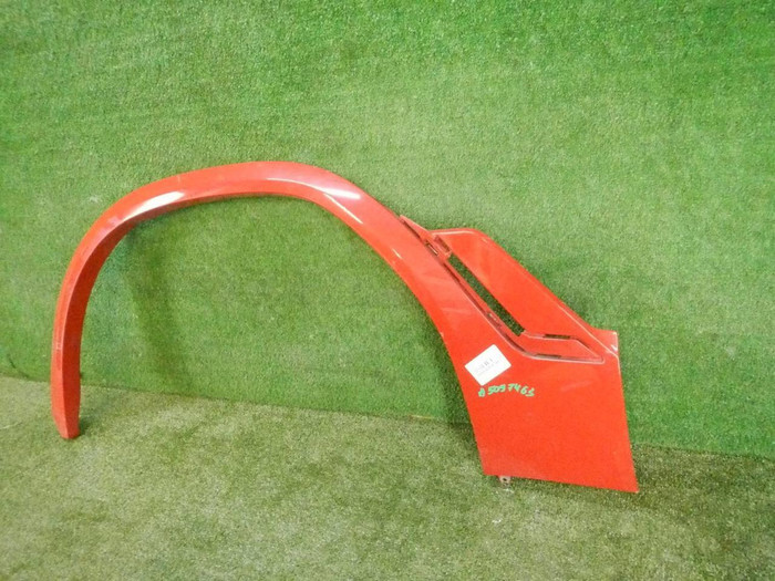 Расширитель передний левый BMW X6M F96 (2019-н.в.)