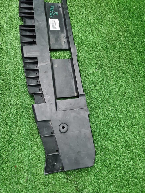 Пыльник переднего бампера Geely Coolray (19-24)