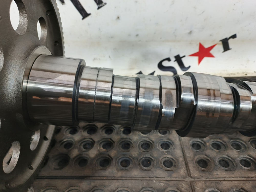 Распредвал OM501 LA