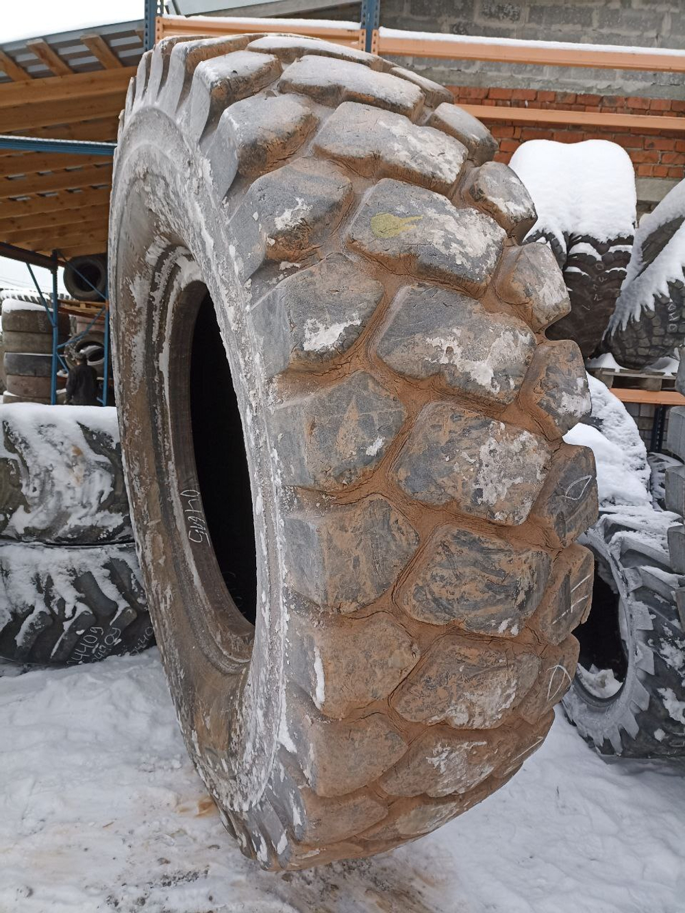 27.00R49 Bridgestone VMTP шина б/у