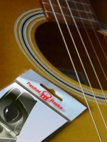 Стикер - Инопланетянин выглядывает