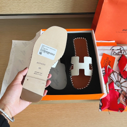 Hermes Oran Sandal