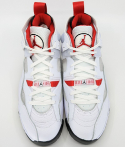 Кроссовки JUMPMAN TWO TREY  ( BLANC/NOIR/UNIVERSITE ROUGE)