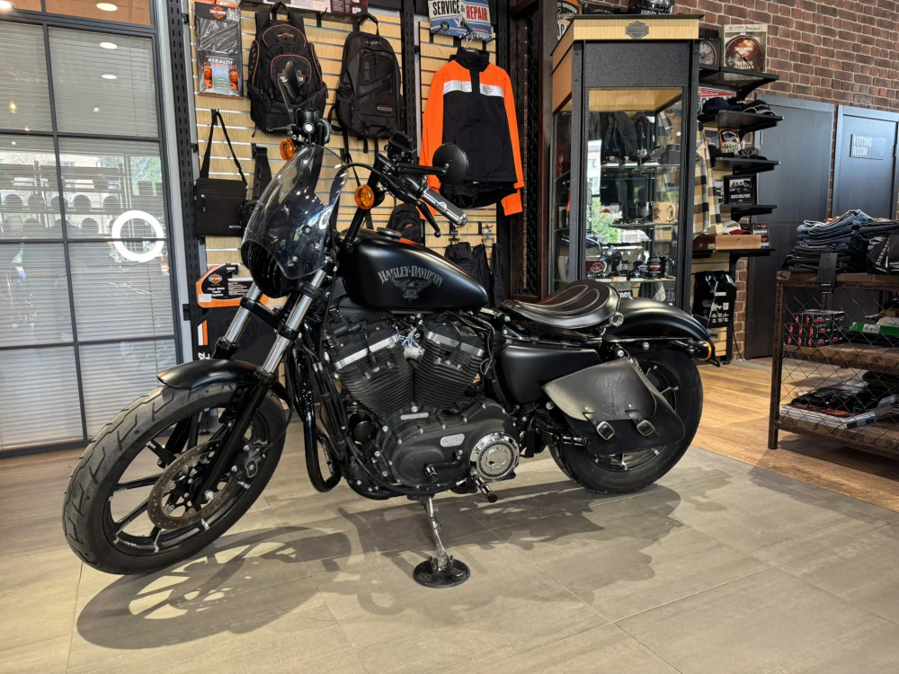 Harley-Davidson Sportster 883