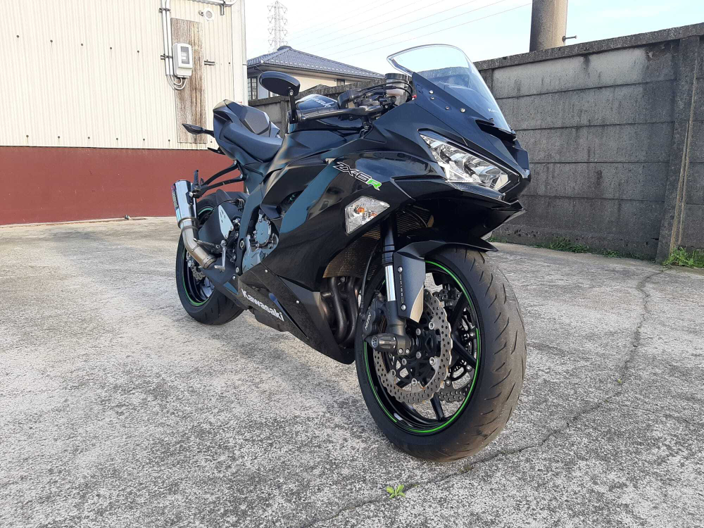 Kawasaki ZX-6RA 043077