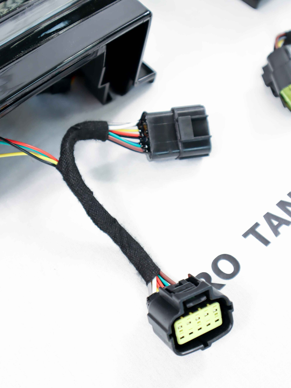 JETOUR T2 Дублирующие накладки к задней оптике