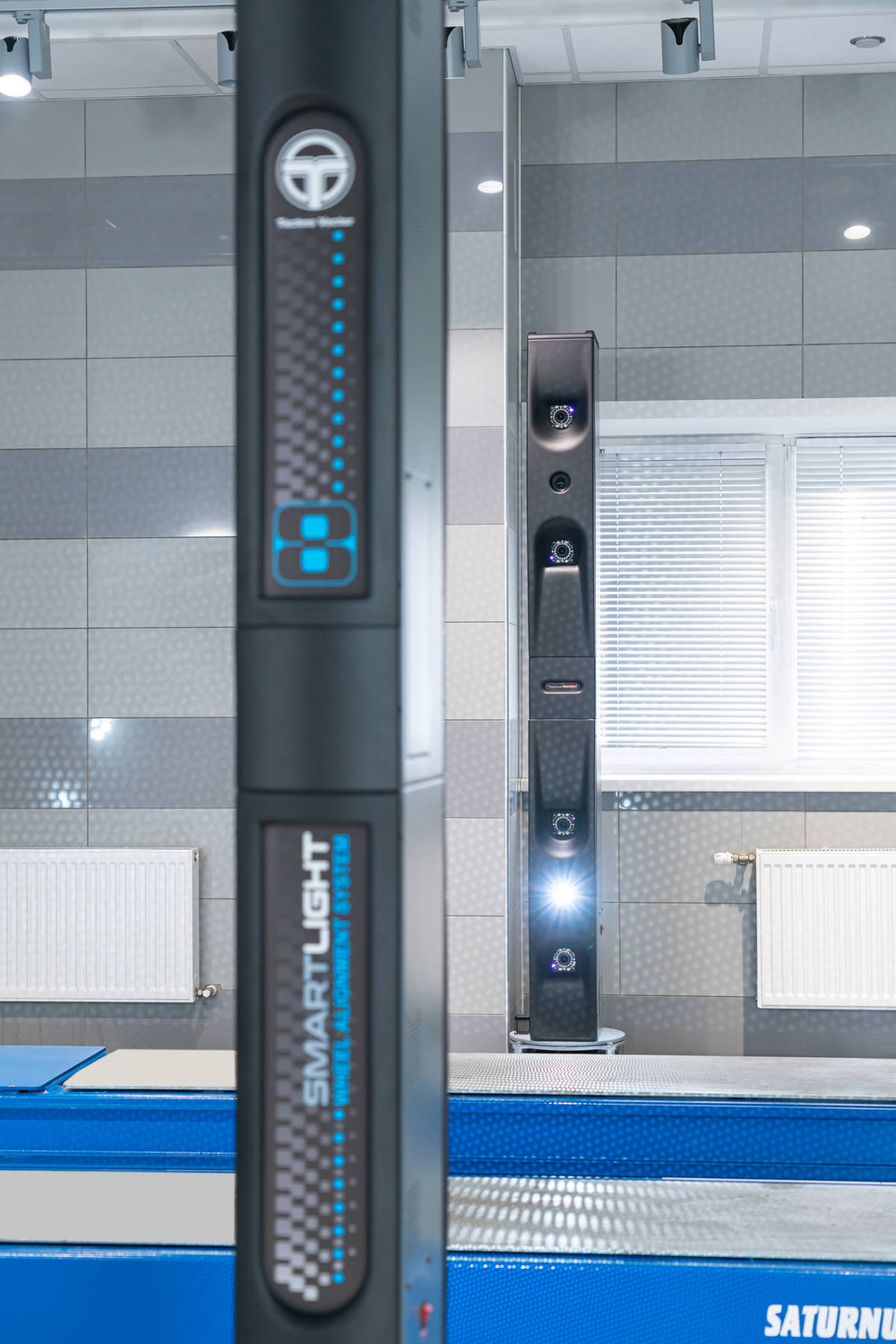 Стенд сход-развал ТехноВектор 8 T 8218