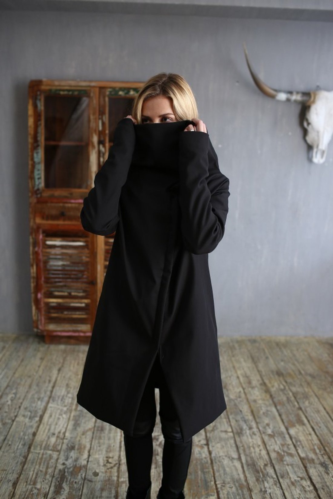 Пуховик "Wrap Black"