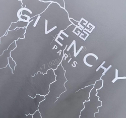 Футболка Givenchy