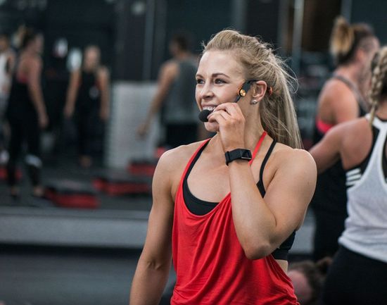 Пульсометр Polar A370 Black M/L с датчиком пульса на запястье