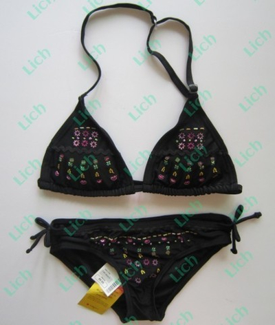 Купальник детский открытый с вышивкой бисером