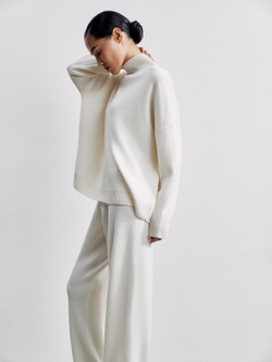 Свитер WEEKEND, белый