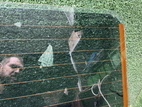 Стекло крышки багажника Mercedes G W463 (08-18)