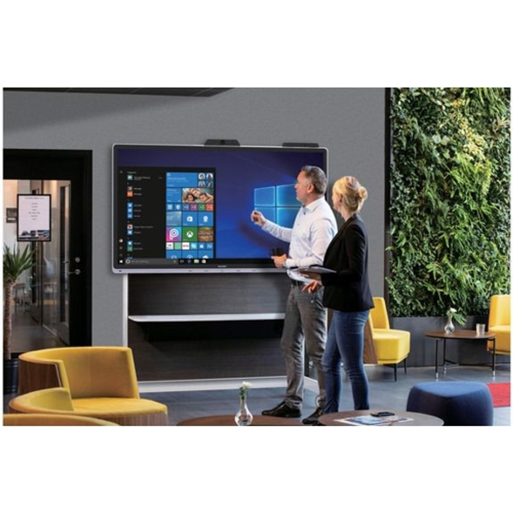 Интерактивная панель Sharp PNCD701