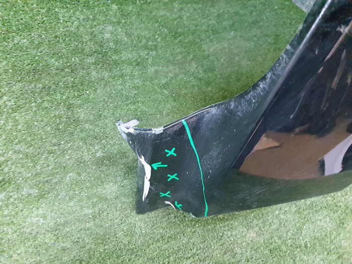 Крыло переднее правое Ford Mustang 6 (2017-2023)