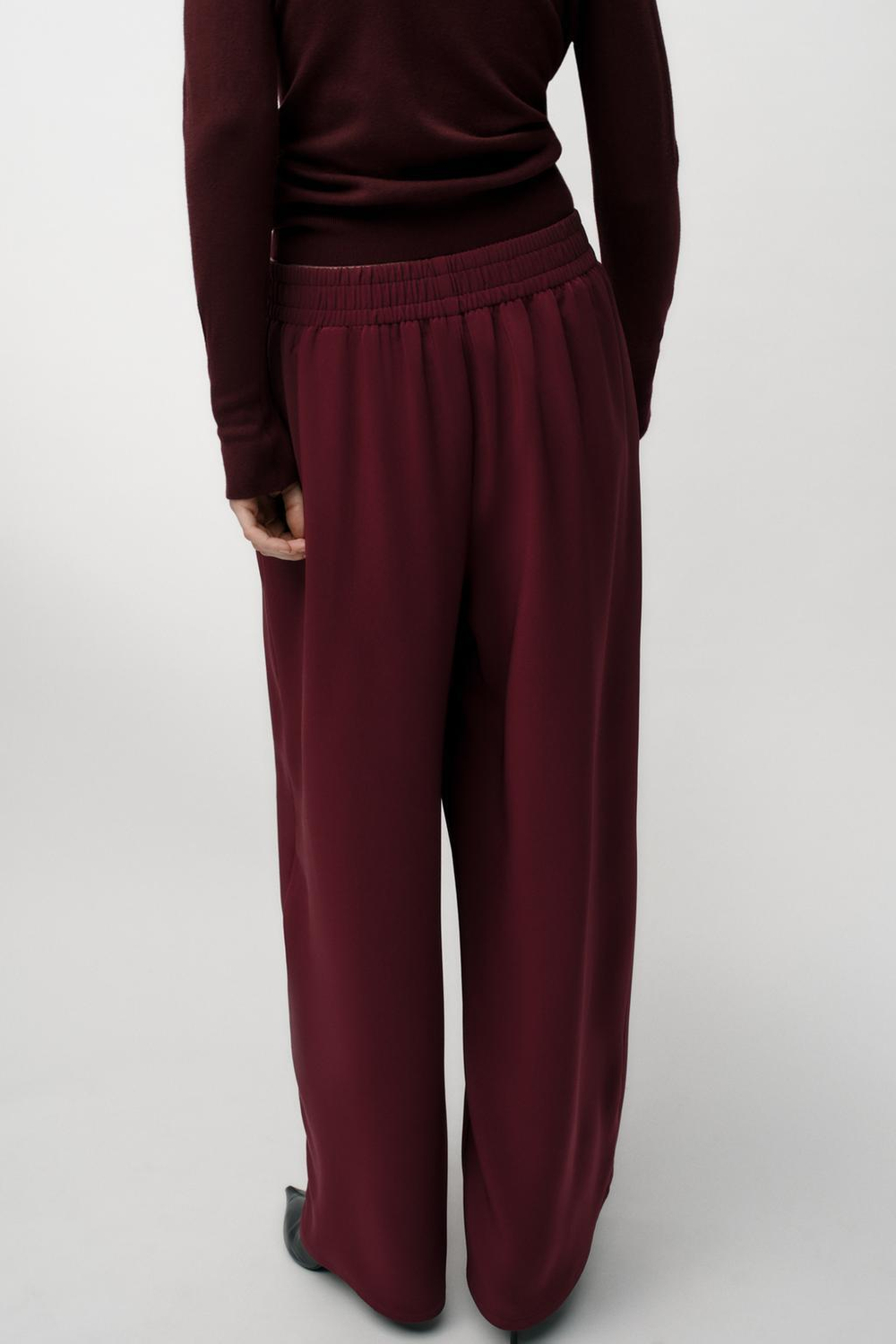 Брюки wide-leg из крепа
