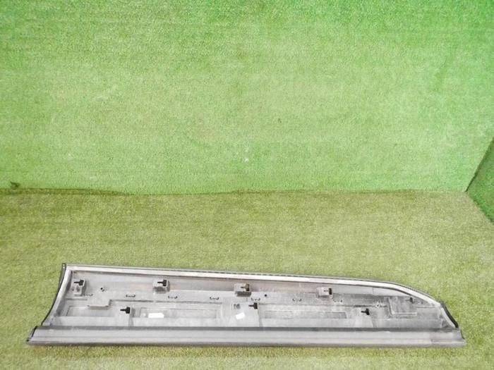 Накладка двери передняя левая Audi Q7 2 (2015-н.в.)