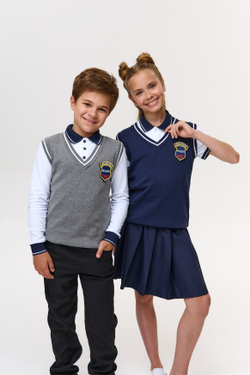 Жилет школьный вязаный (с липучкой)