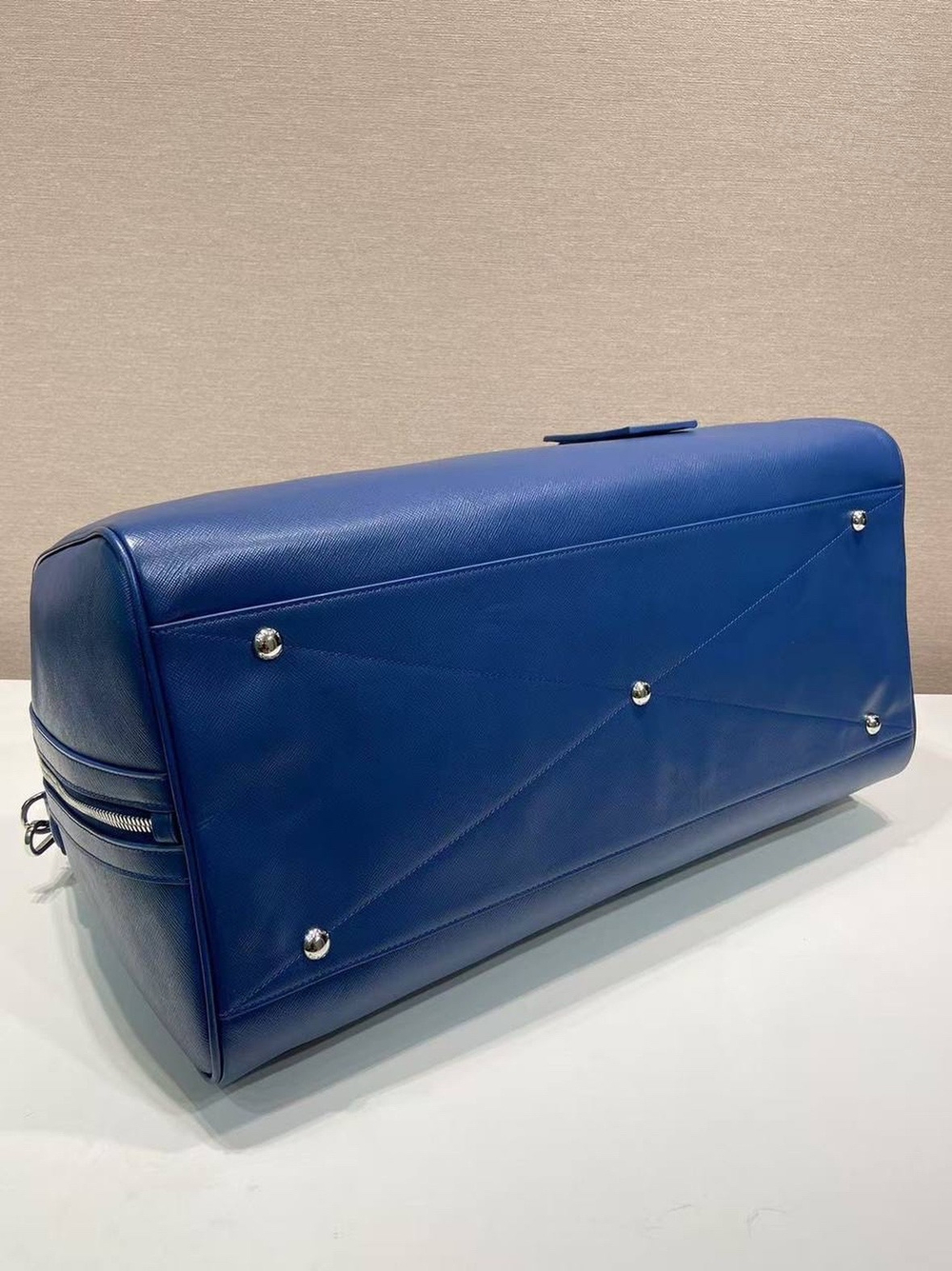 Дорожная сумка Prada