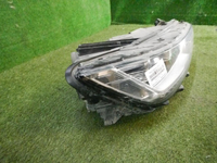 Фара правая VW Passat B8 (2014-2020) LED