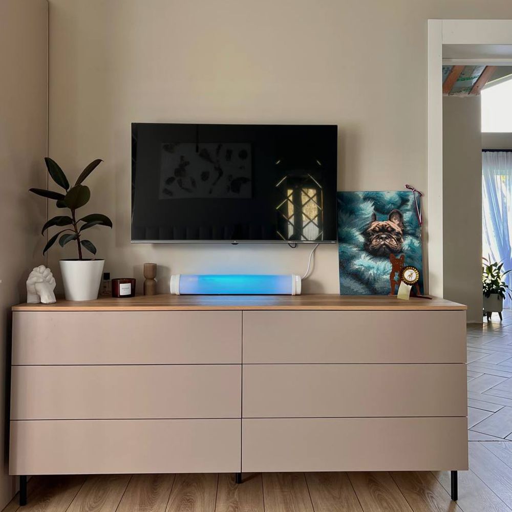 UDG-M30A UVCB WHITE Рециркулятор закрытого типа с бактерицидной лампой T8. Настенный. Без озонирования. 253.7 нм. Корпус белый. ТМ Uniel