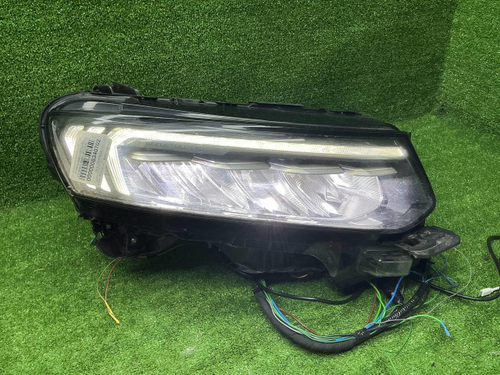 Битая Фара правая Geely Tugella (2019-2024) LED