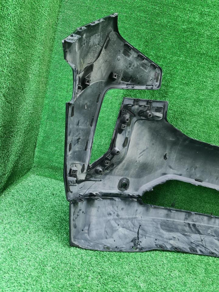 Бампер передний Chevrolet Tahoe 5 (2020-н.в.)