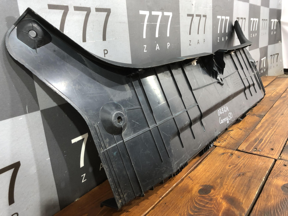 Обшивка багажника Toyota Camry (XV50) 11-18 Б/У Оригинал 5838733111