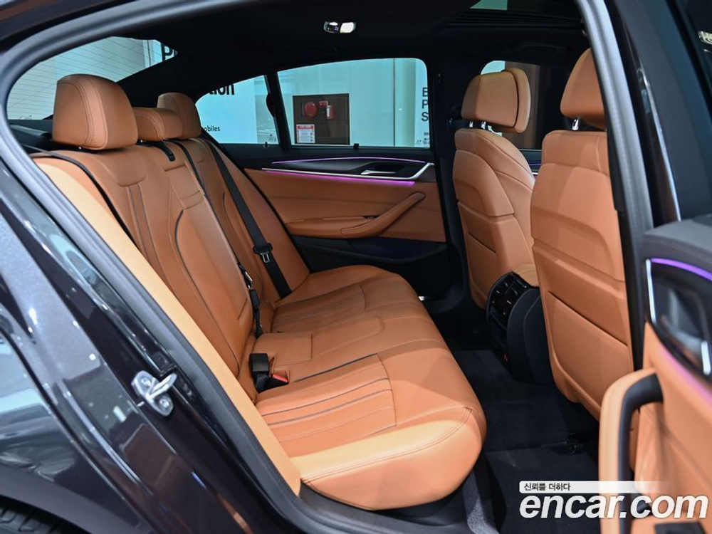 BMW 5 Series (G30) 520i M Sports (09.2022)