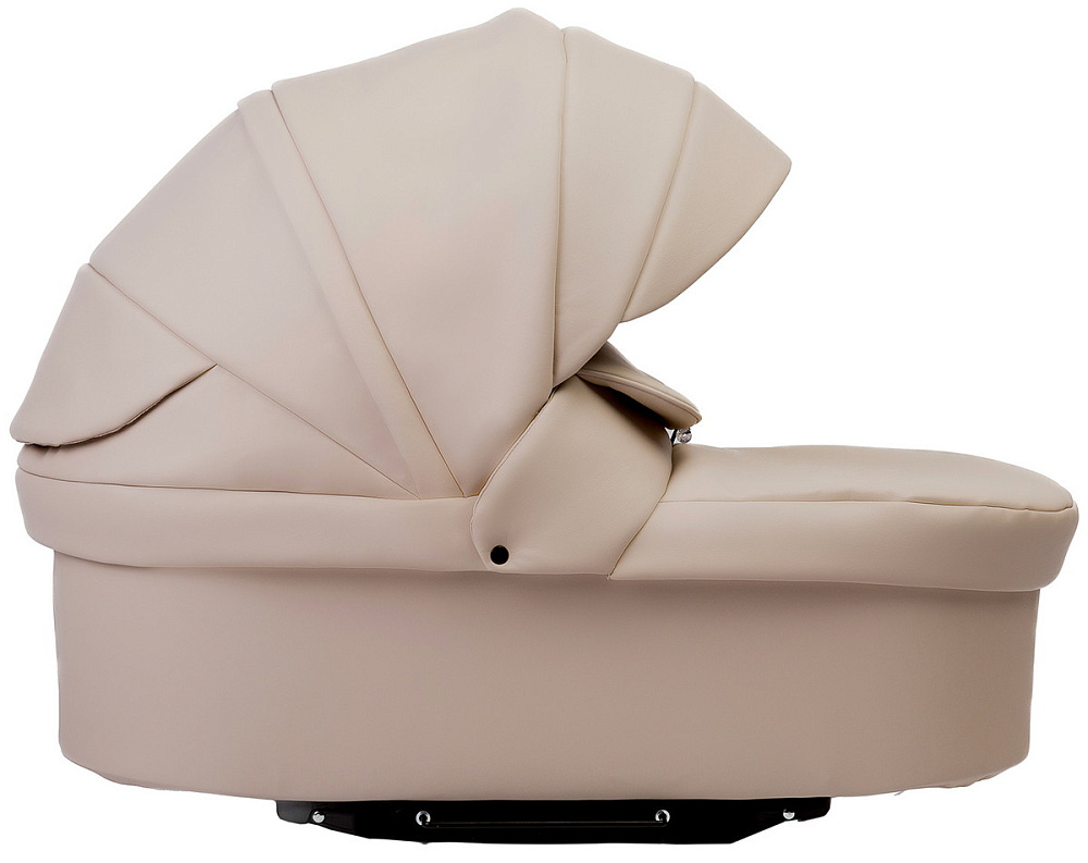 Детская коляска Indigo Barbara Eco Classic 3 в 1 с автокреслом Avionaut Cosmo Grey Be02 св.бежевая кожа