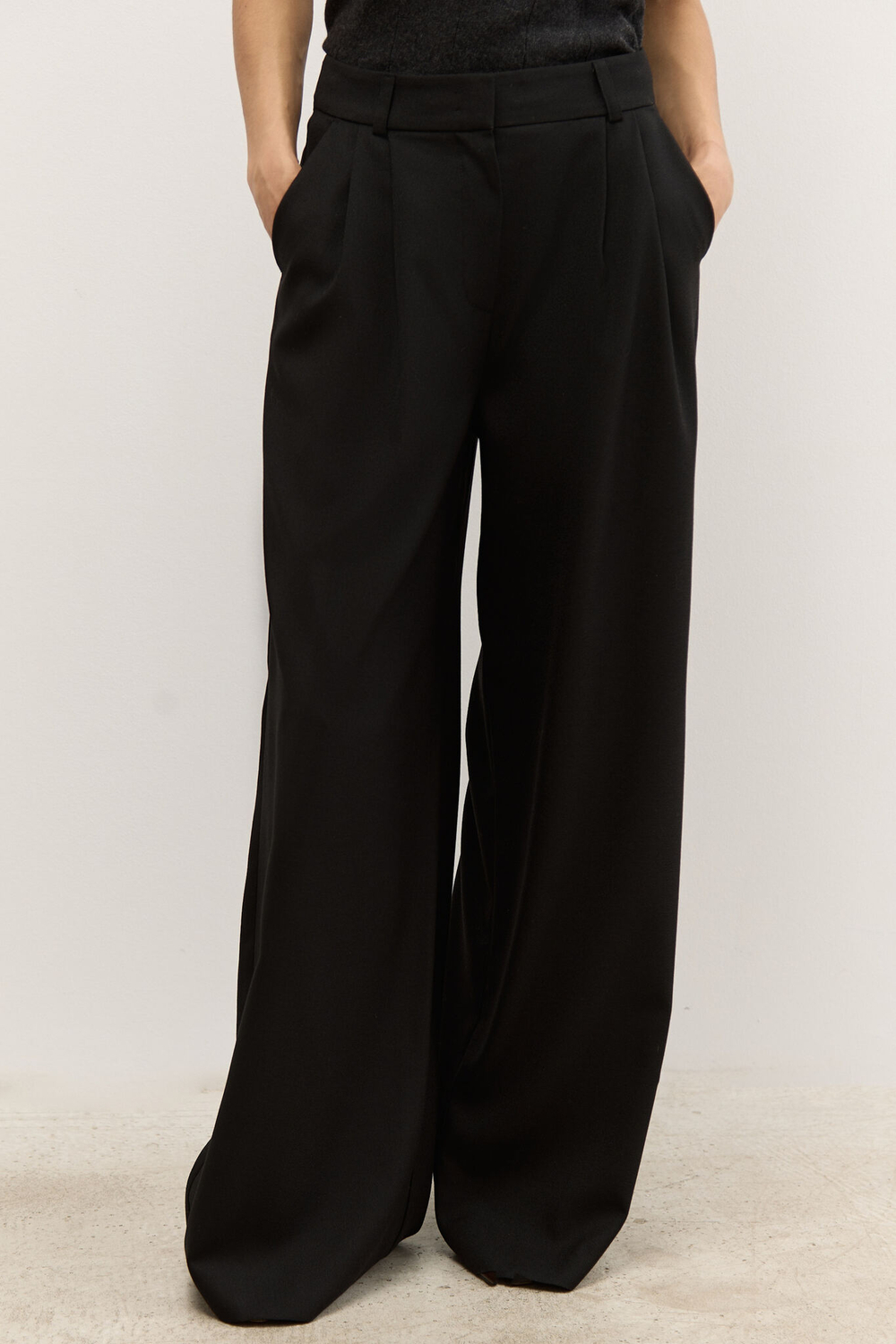Брюки палаццо из полушерсти