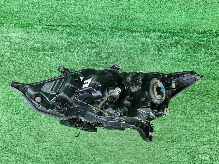 Фара правая Nissan Qashqai J11 (2013-2019) галоген