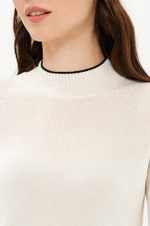 23374 Джемпер женский (молочный / черный)