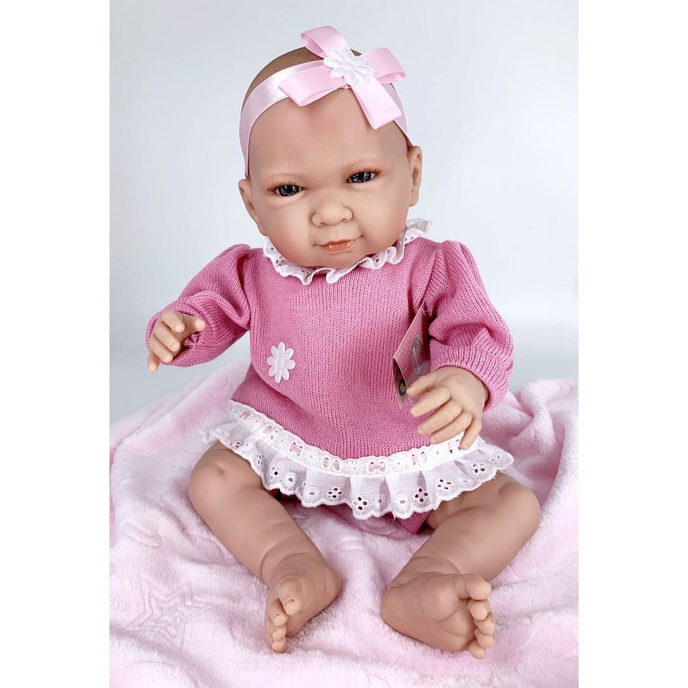 Кукла Berbesa мягконабивная 45см PAULA с пледом (4502)