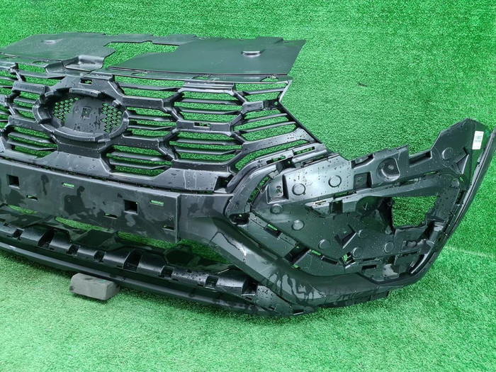 Бампер передний Lada Vesta (2022-н.в.) Cross