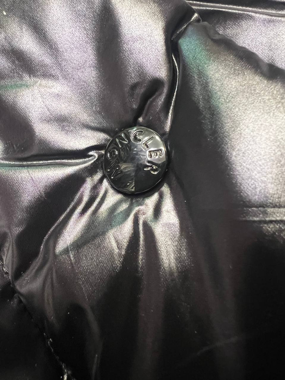 Пуховик Moncler
