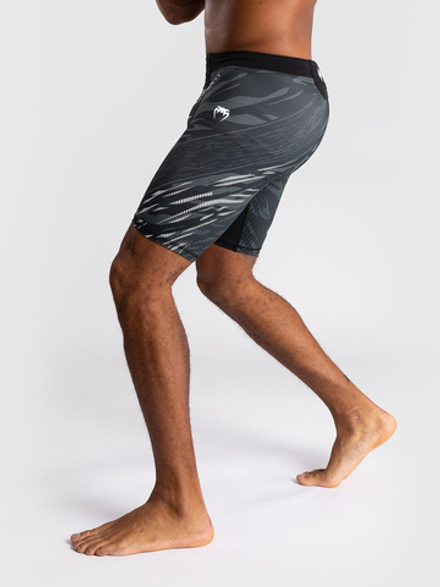 Компрессионные шорты UFC Fusion by Venum Authentic Fight Night Black