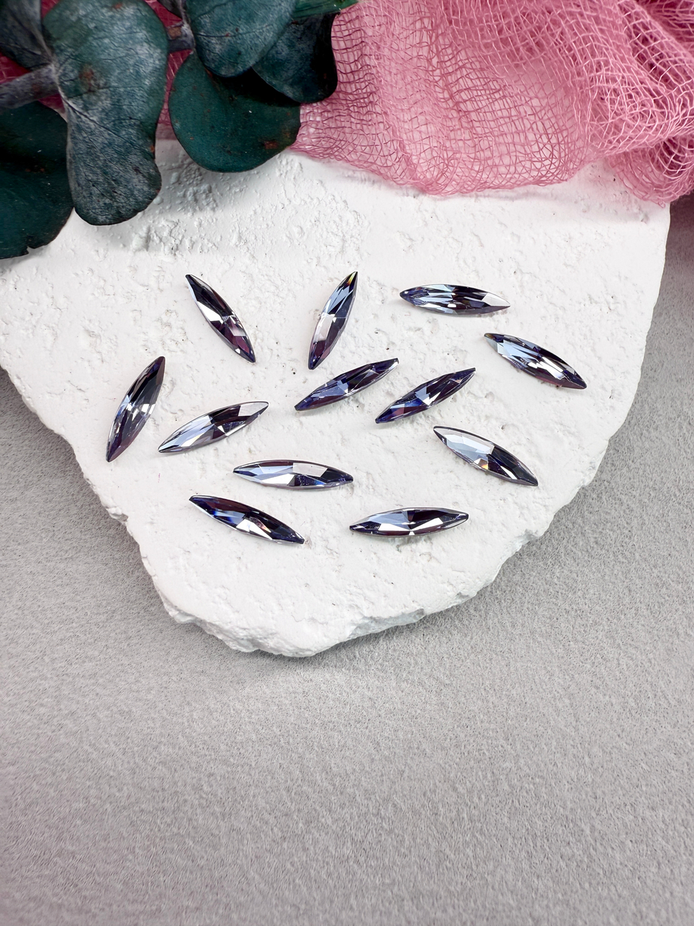 Наветт Navette spfinx 15*4 мм, Tanzanite