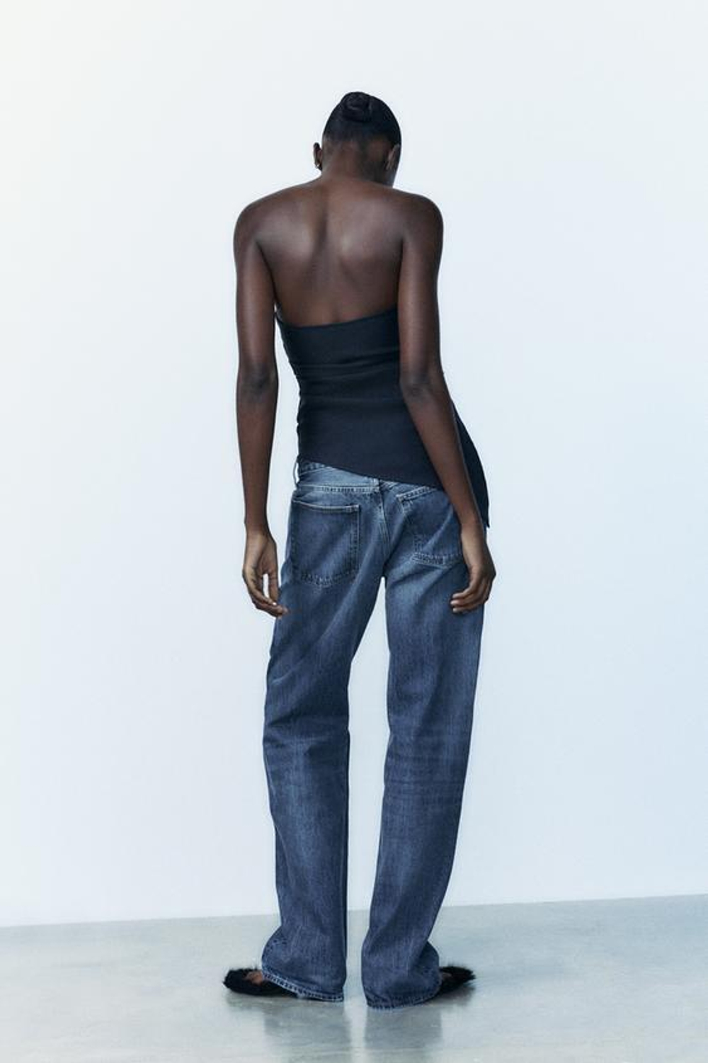 ZARA ПЛИССИРОВАННЫЙ ТОП АСИММЕТРИЧНОГО КРОЯ, МОРСКОЙ СИНИЙ