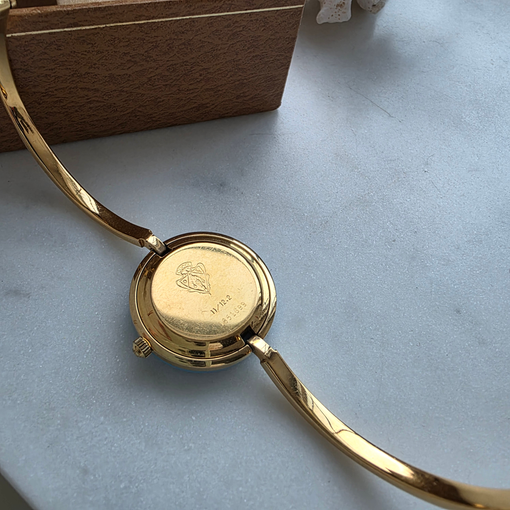 Часы Gucci 7 безелей